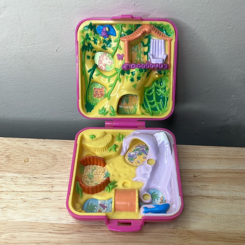 Vintage 1989 Bluebird Polly Pocket Polly's Wildlife Park Compact MISSING
